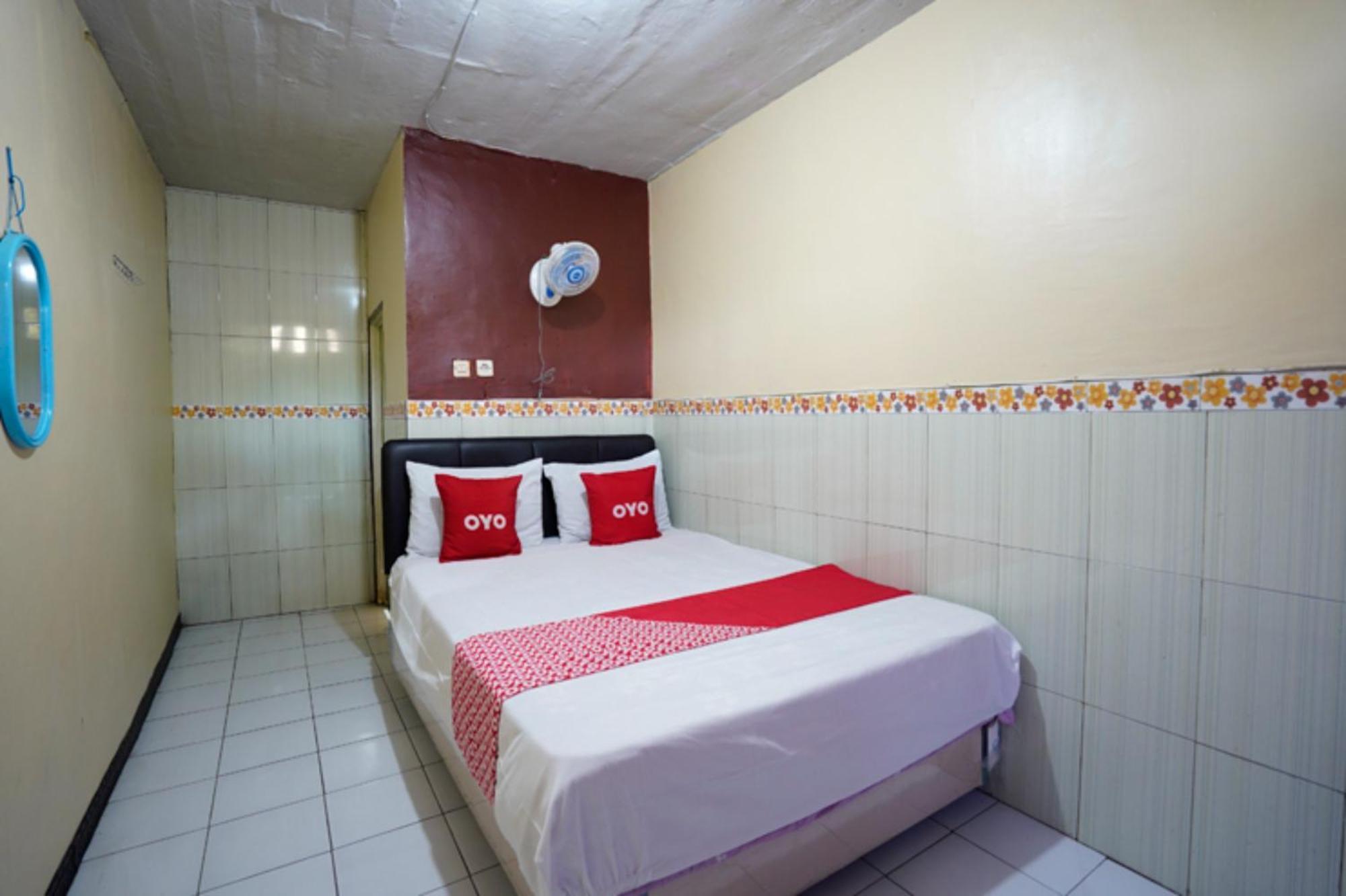 Vaccinated Staff-OYO 927 Carina Hotel Claket Exterior foto