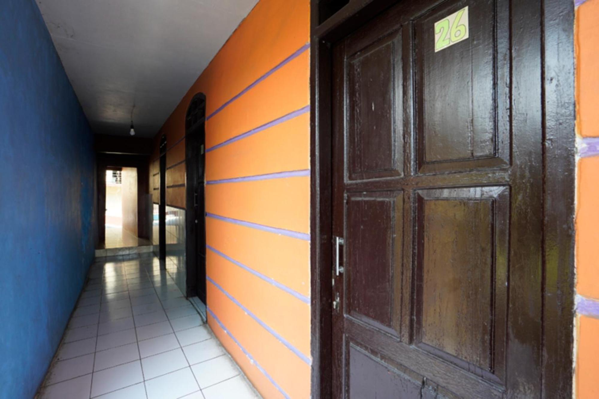 Vaccinated Staff-OYO 927 Carina Hotel Claket Exterior foto